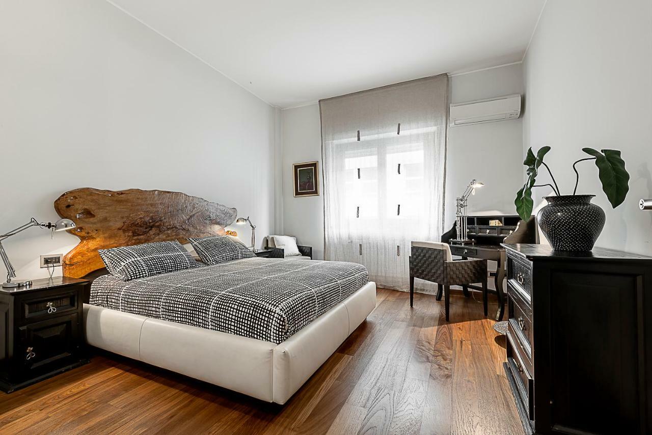 Milano Central Luxury Milão Exterior foto